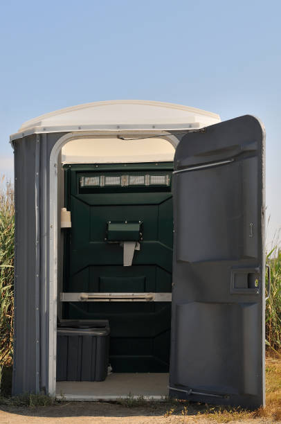 Best Affordable porta potty rental  in Moreland Hills, OH
